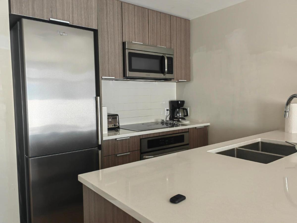 Lovely 1 Bedroom Condo ビクトリア エクステリア 写真